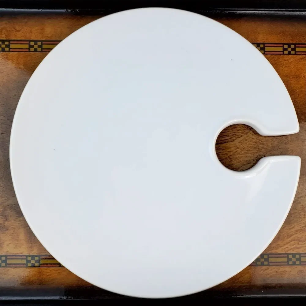 🔸️Pier 1 Imports White Wine Glass Stoneware Plates Set of 4